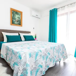  Apartman Mina